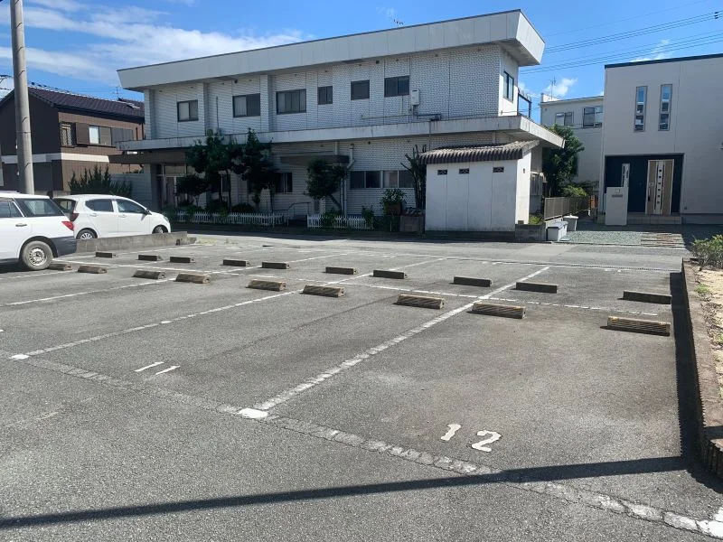 設備・仕様は号室により異なる為、現況を優先致します。