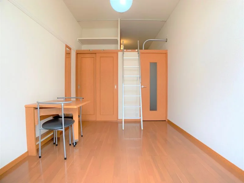 設備・仕様は号室により異なる為、現況を優先致します。