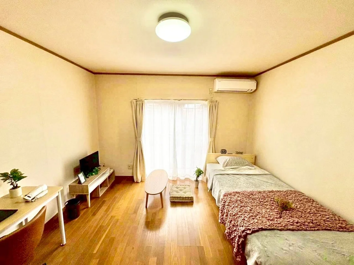 ※撮影用の観察植物・食器調理器具・雑貨類等はございません。※写真は現況優先