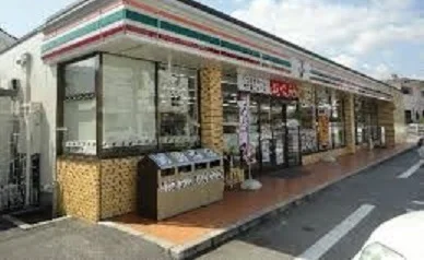 セブンイレブン広島高取北店まで470m