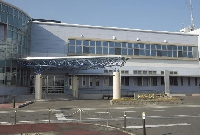 小城市役所まで2800m