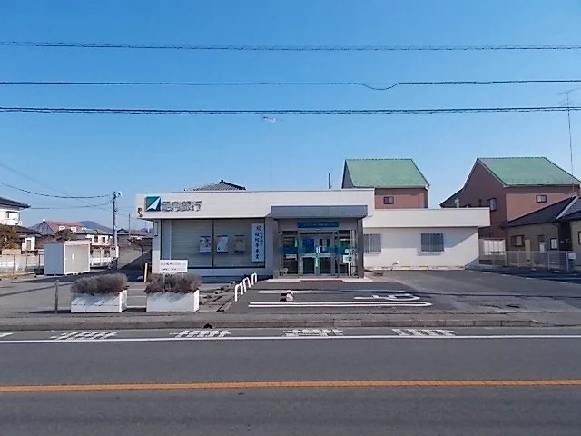 足利銀行まで500m