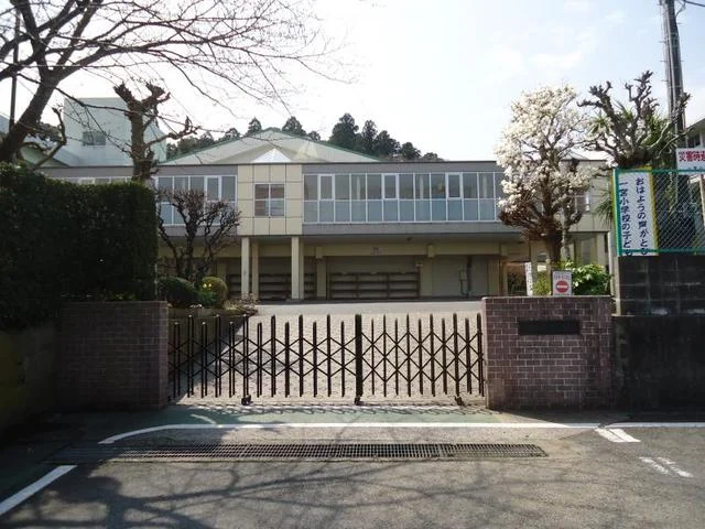 町立一宮小学校まで1100m