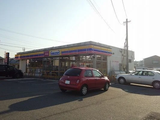 ミニストップ西尾上町店まで300m