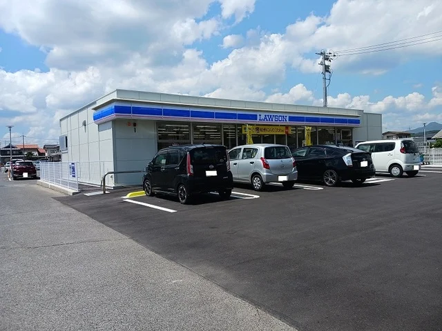 ローソン福山御幸町店まで500m