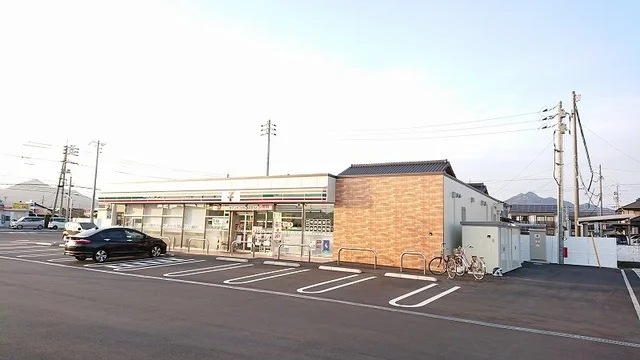 セブンイレブン防府桑南店まで1100m