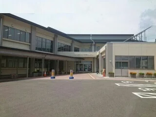 福島市役所松川支所まで1800m