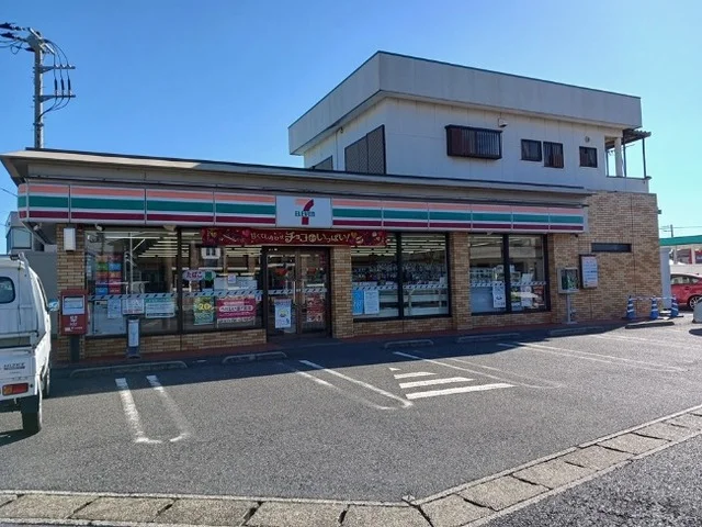 セブンイレブン市原青柳店まで850m