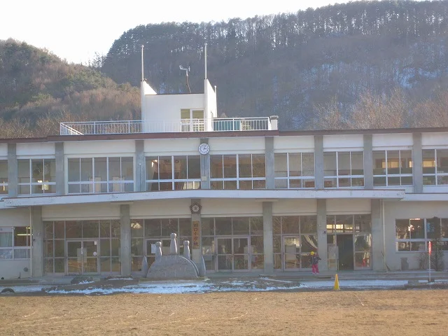 田口小学校まで1200m