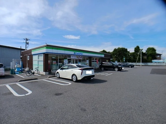 ファミリーマート　大分常行店まで250m