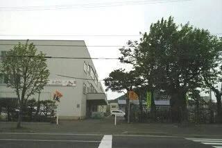 幌西小学校まで500m