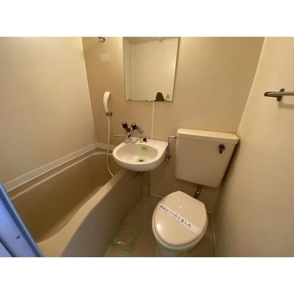 家具設置前のお部屋の画像になります