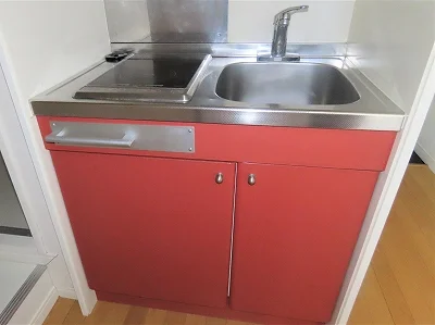 2口の電気コンロまたはIHコンロとなります