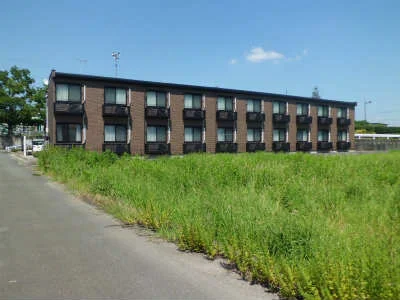 南面を遮る建物なく、陽当り良好です。