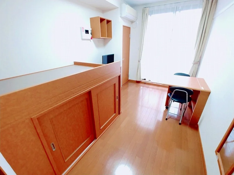 1F:フローリング　２Ｆ：カーペット