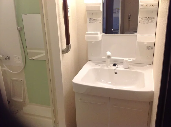 女性に人気の独立洗面台付きです♪