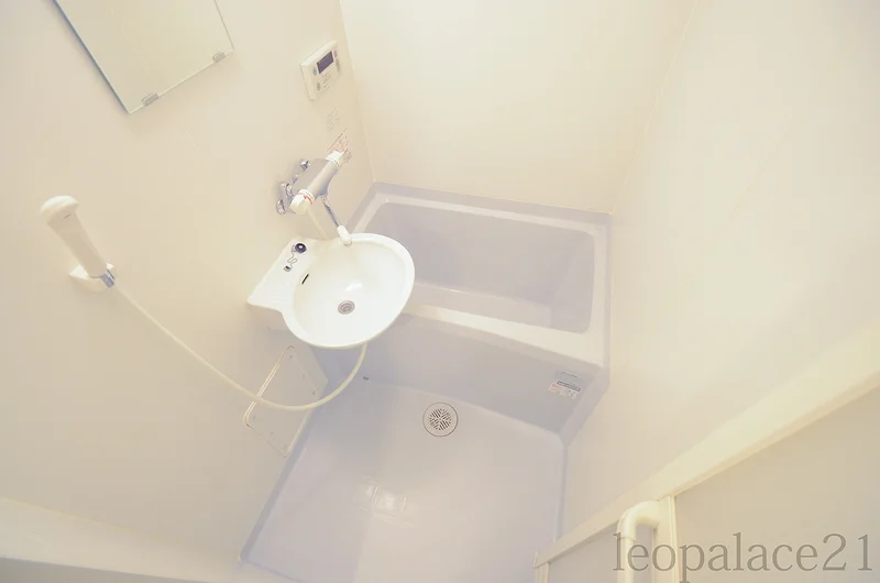 ※設備・使用は号室により異なる為、現況を優先いたします。