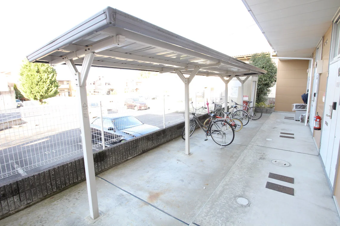 自転車専用の駐輪スペースはもちろん無料！