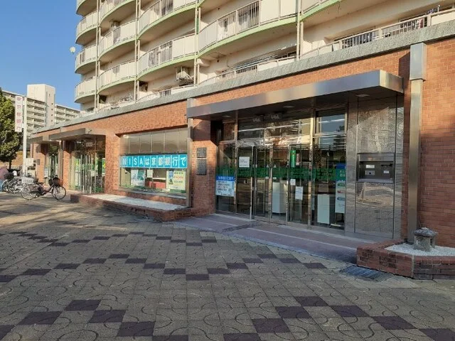 京都銀行 向島支店まで1100m