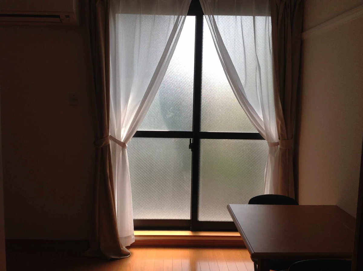 2F以上は絨毯です