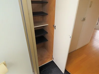 シューズボックスあり