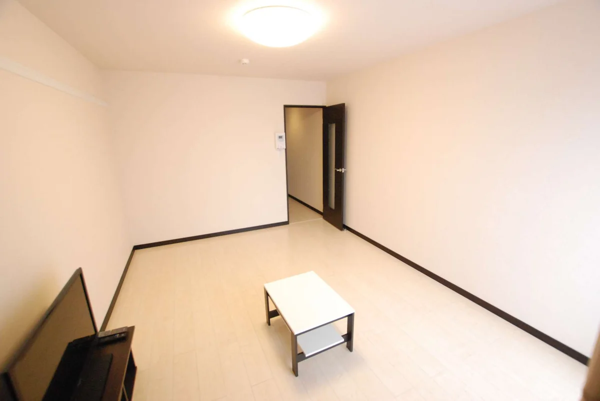 同タイプ写真の為、現況優先。