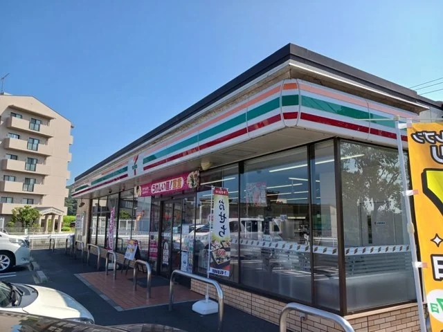 セブンイレブンさんまで800m