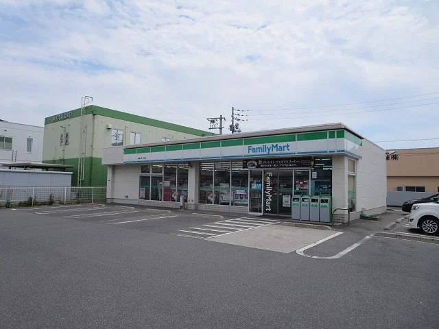 ファミリーマート光浅江５丁目店まで500m