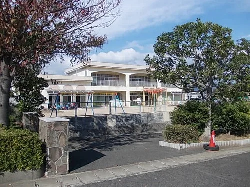下関市立垢田保育園まで64m