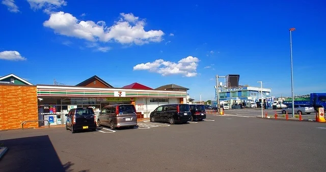 セブンイレブン狭山市狭山まで350m