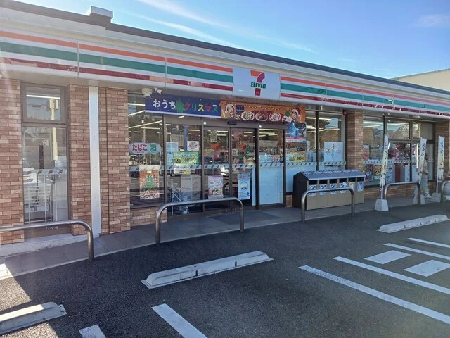 セブンイレブンまで1127m