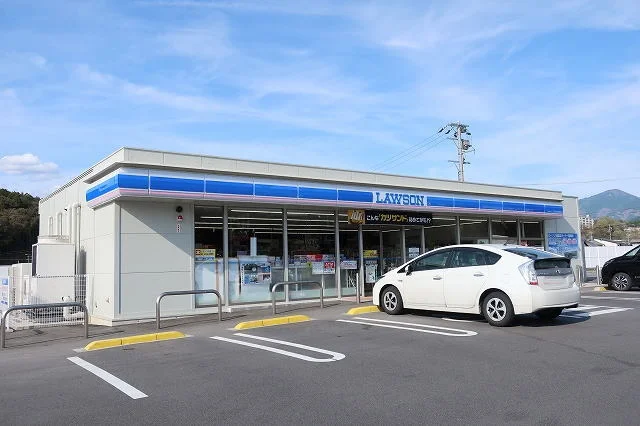 ローソンまで500m