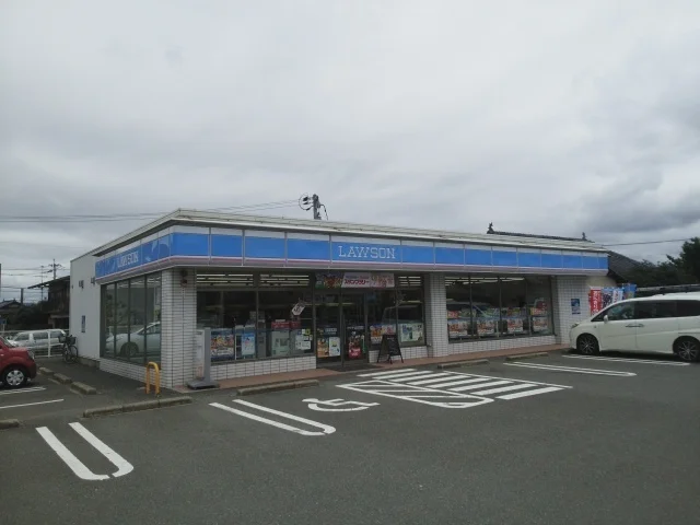 ローソン宇土境目町店まで700m