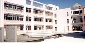 手稲宮丘小学校まで400m