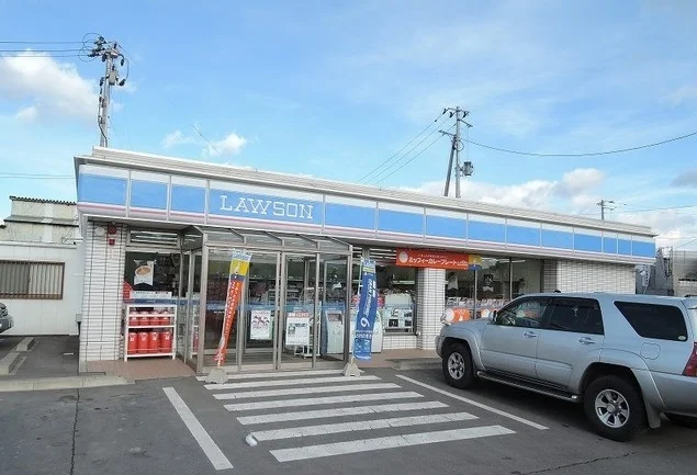 ローソン石手洗店まで950m