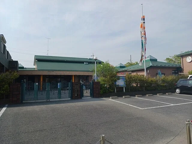 花の井保育園まで704m