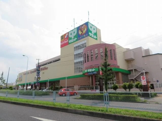 サミットまで400m