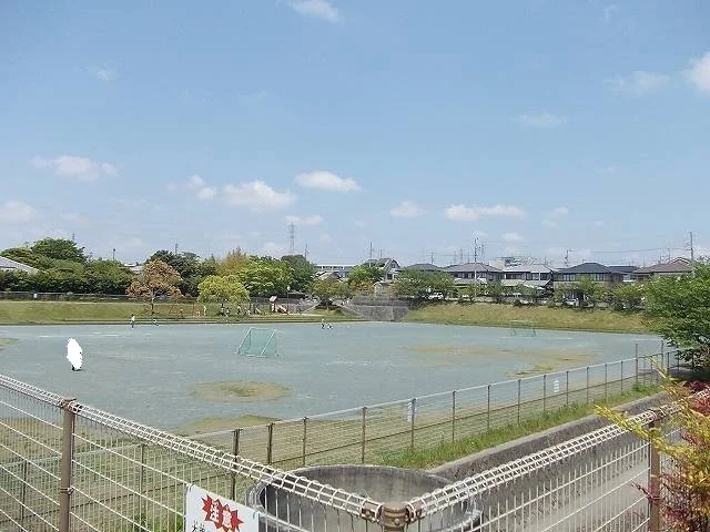 水堀公園まで500m