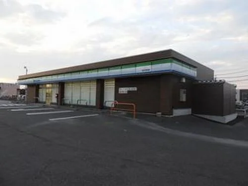 ファミリーマート 坂井長畑店まで140m