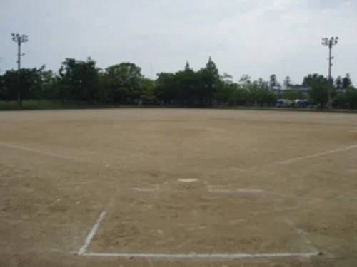 東十郷中央公園まで230m