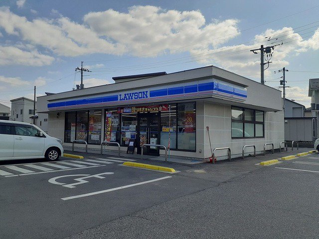 ローソン 三次畠敷店まで450m
