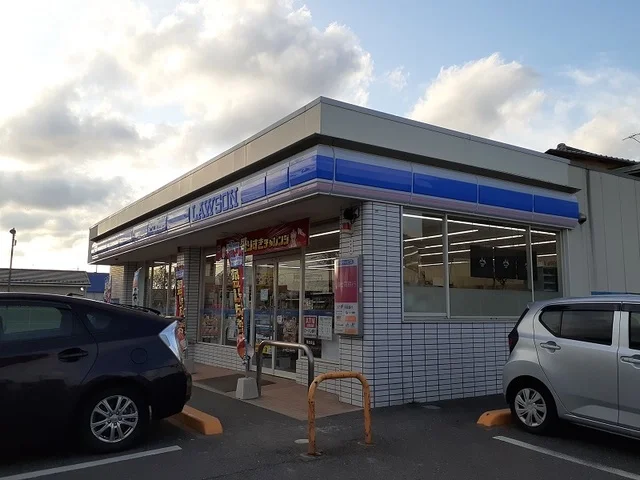 ローソン境港浜ノ町店まで750m