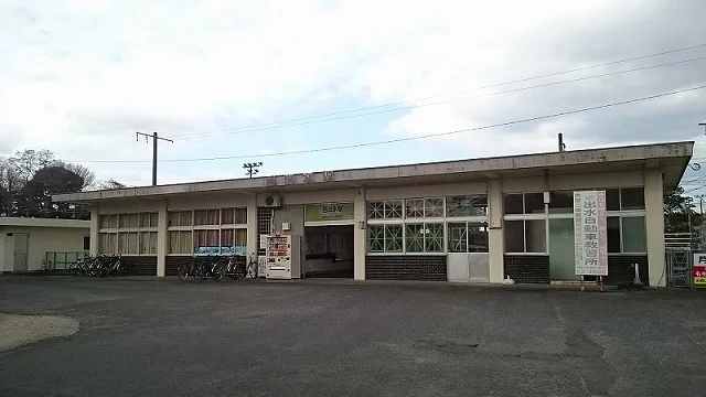 肥薩おれんじ鉄道　西出水駅まで2200m