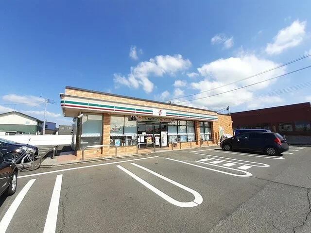 セブンイレブン五泉寺沢店まで504m