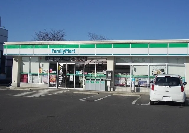 ファミリーマート太平寺店まで450m