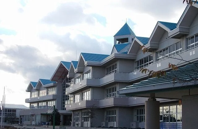 三島小学校まで400m