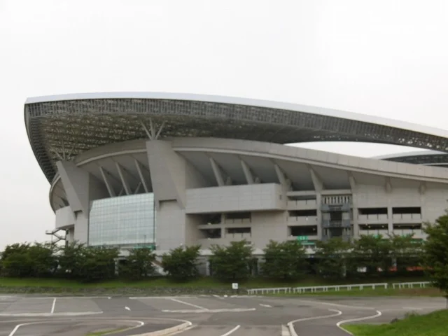 埼玉スタジアムまで1800m