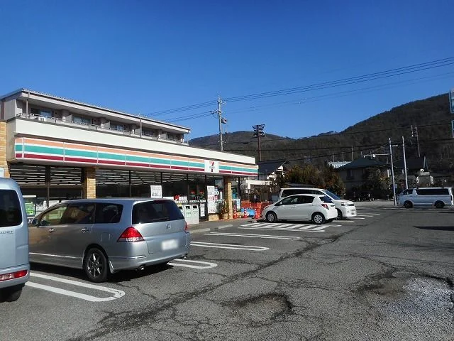セブンイレブン浅間温泉１丁目店まで500m