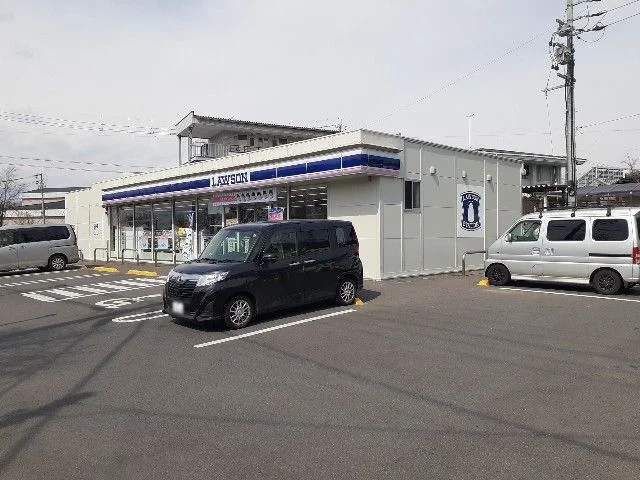 ローソン松本総合体育館前店まで700m