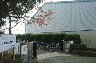 蒲郡北部小学校まで1000m